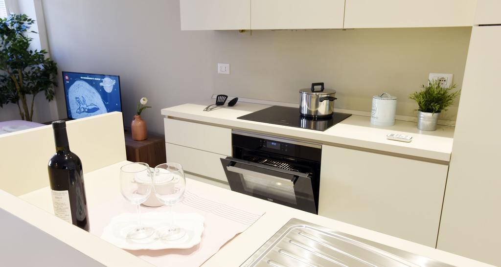 Altido Superb Apt Near Arco Della Pace And Sforzesco Castle มิลาน ภายนอก รูปภาพ